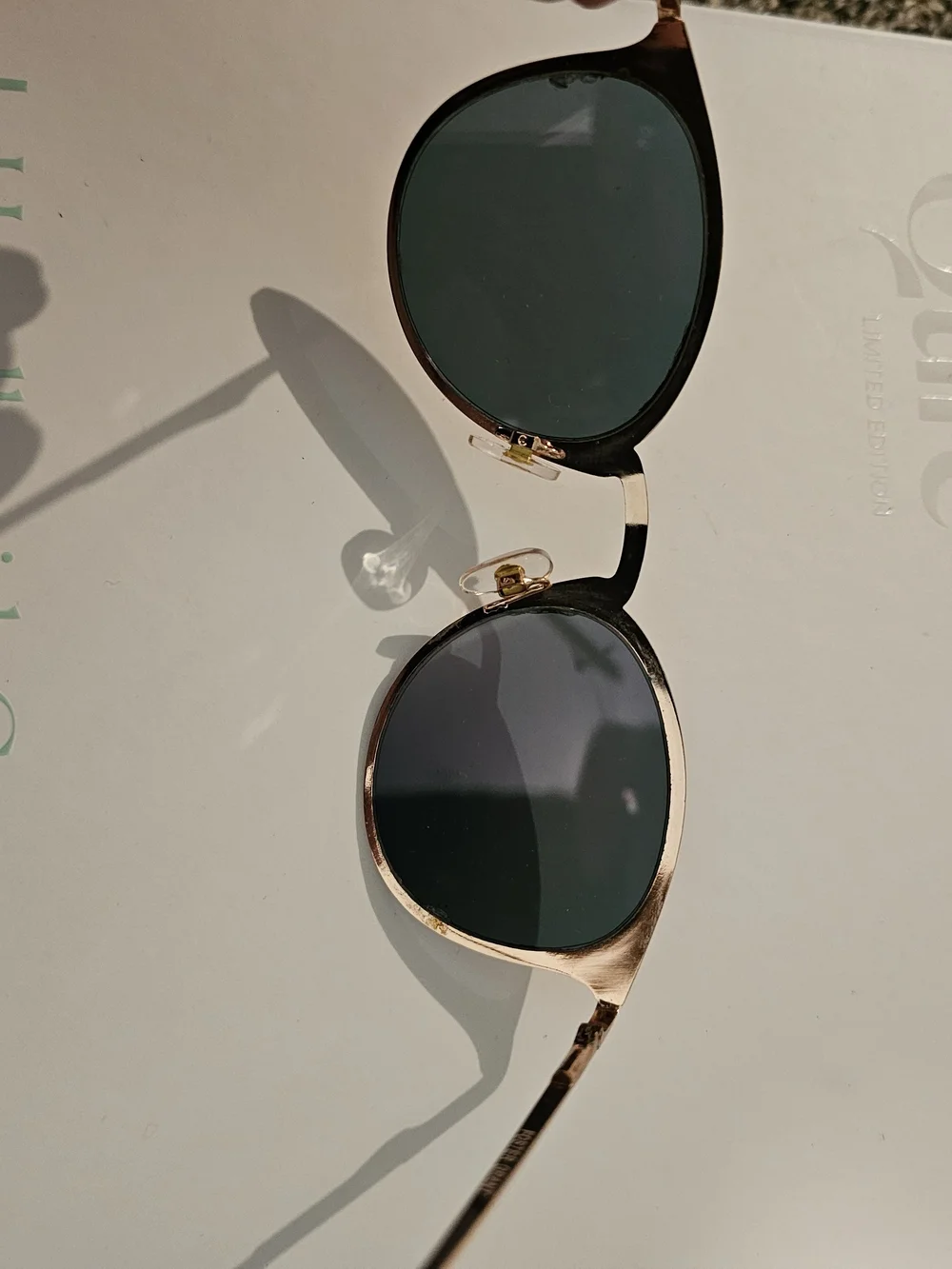 Foster Grant Rose Gold Frame Sunglasses with Pink Mirrored Lenses